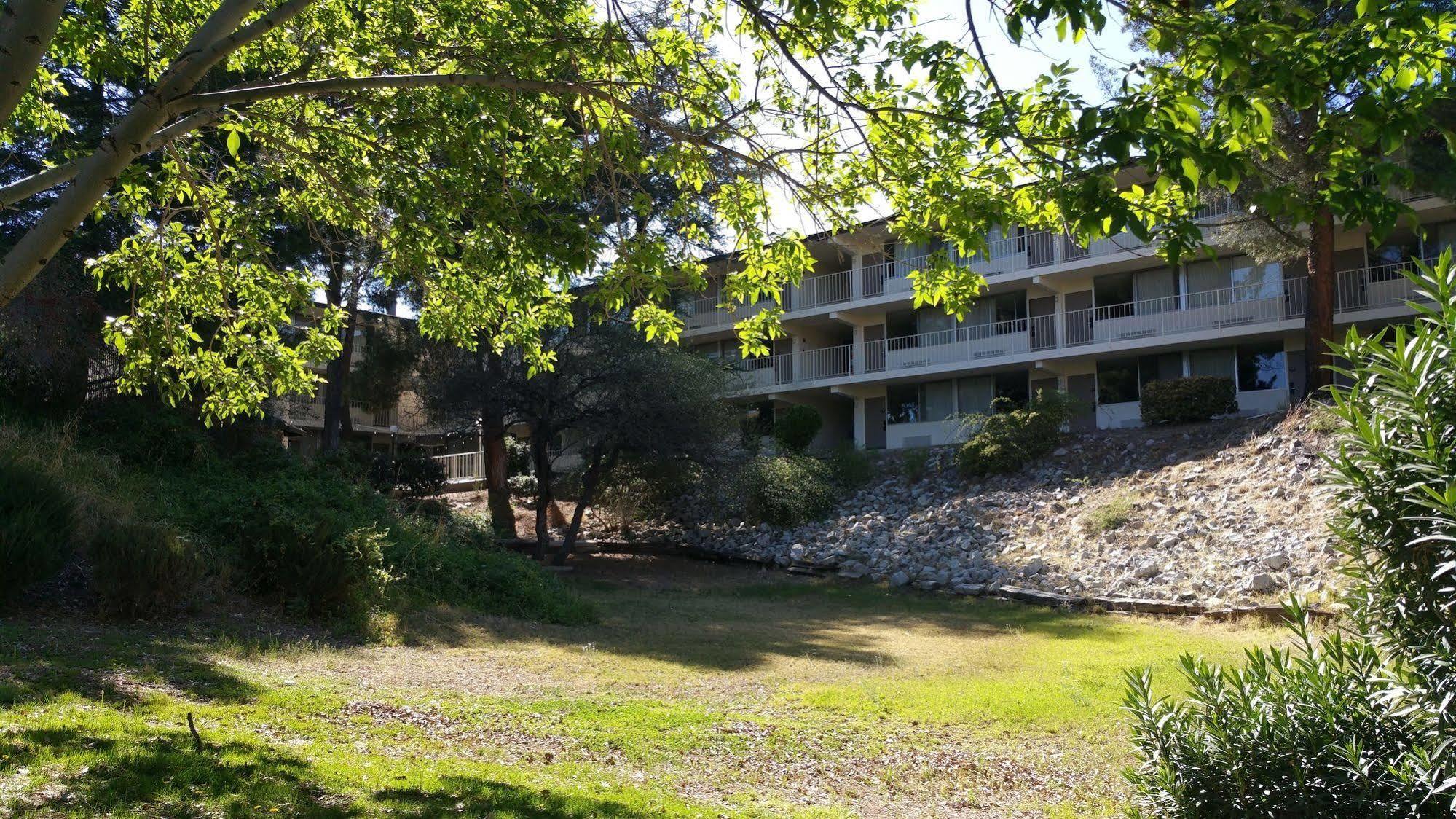 Mariposa Hotel Nogales Exterior photo