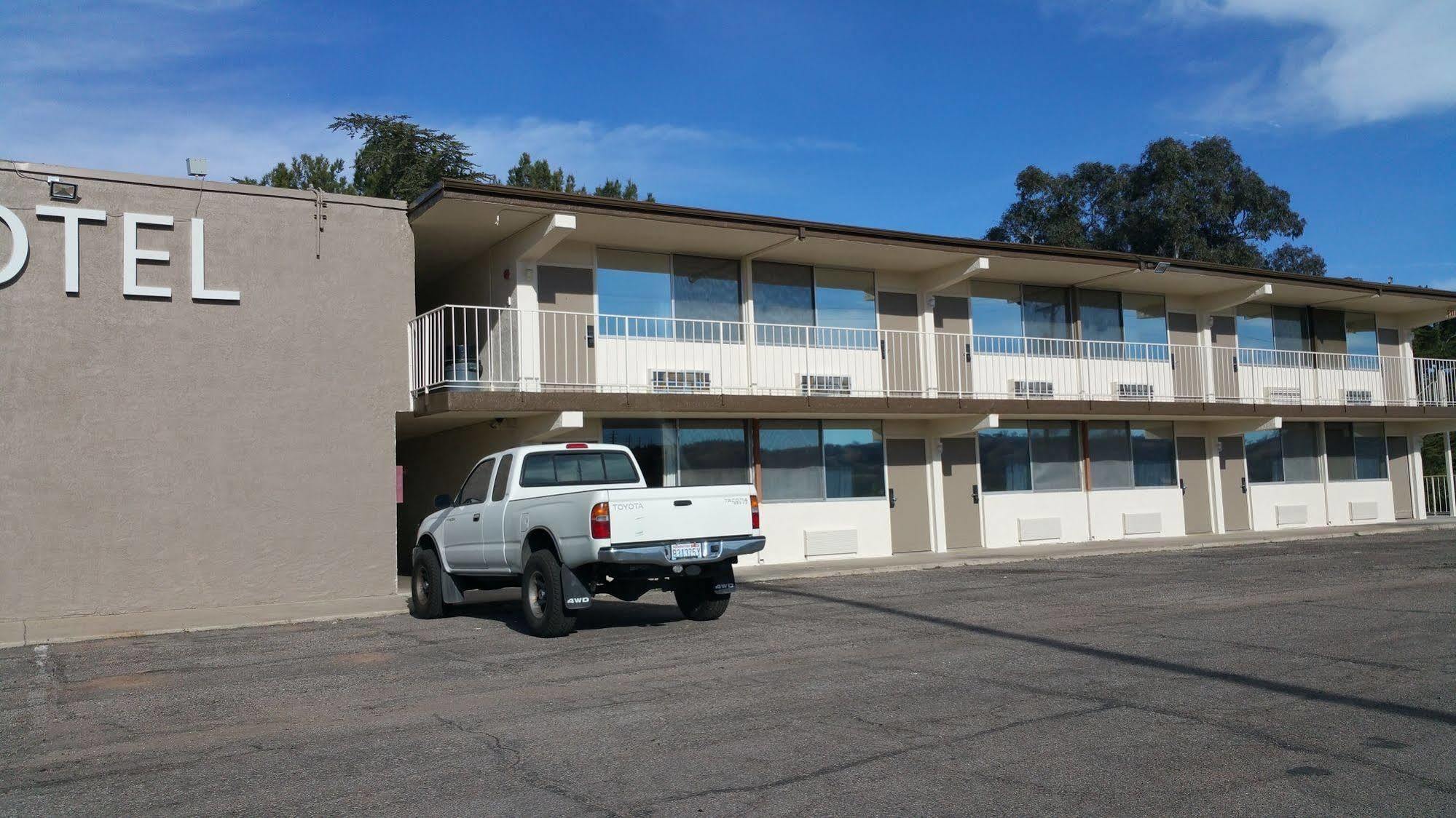 Mariposa Hotel Nogales Exterior photo